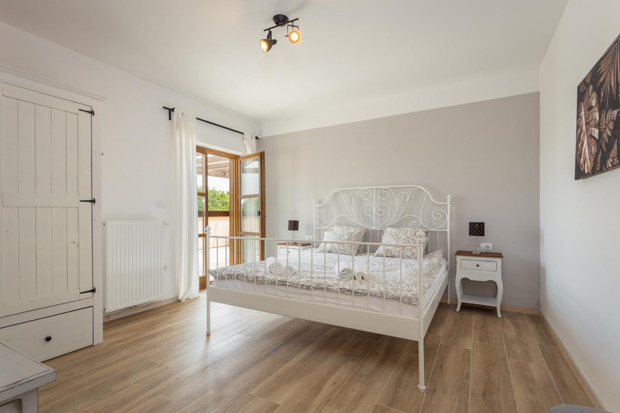 Svetvinčenat Villa Cirka In Central Istria For 14 Persons With Pool Heating & Pool Table מראה חיצוני תמונה