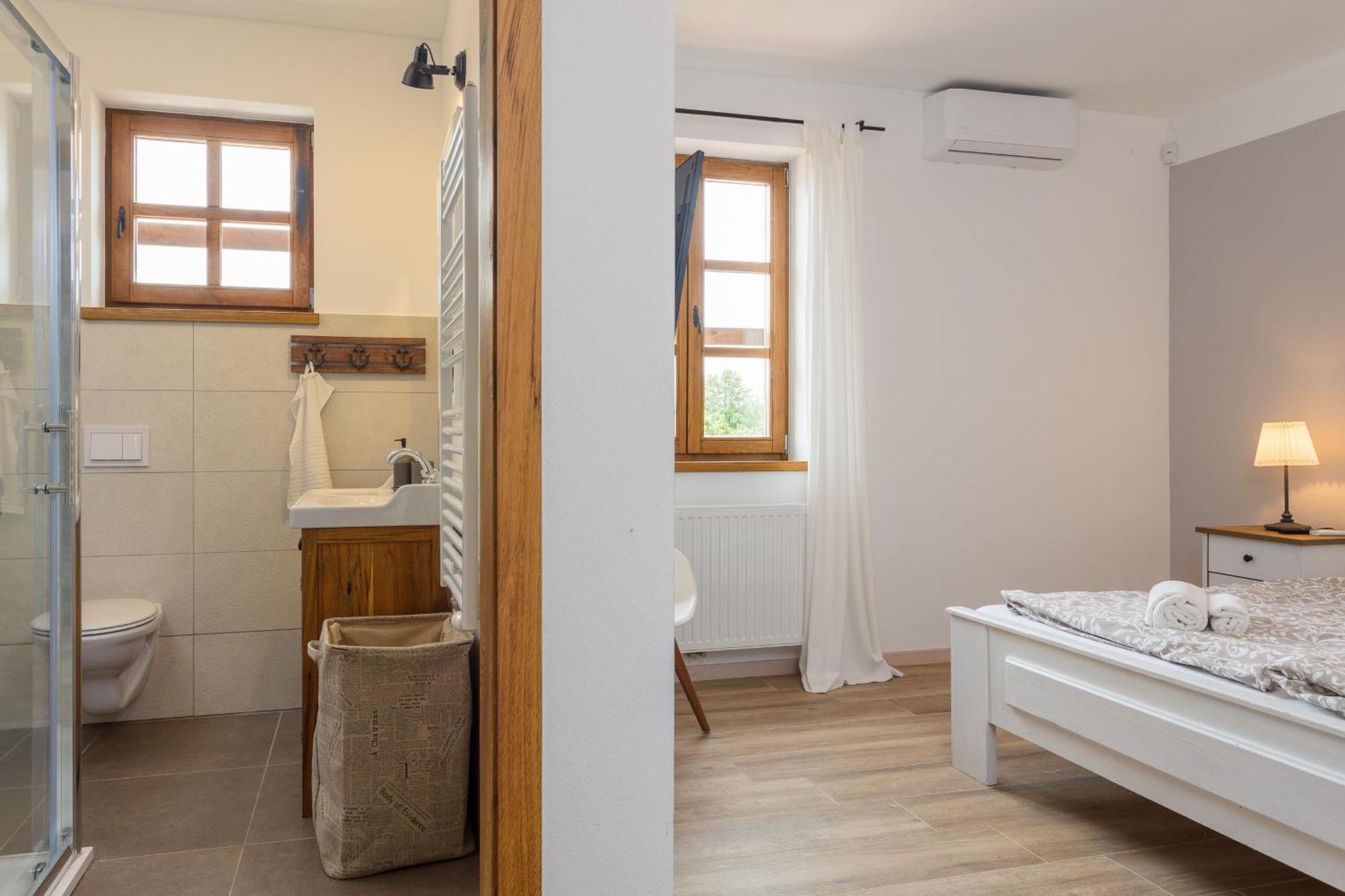 Svetvinčenat Villa Cirka In Central Istria For 14 Persons With Pool Heating & Pool Table מראה חיצוני תמונה